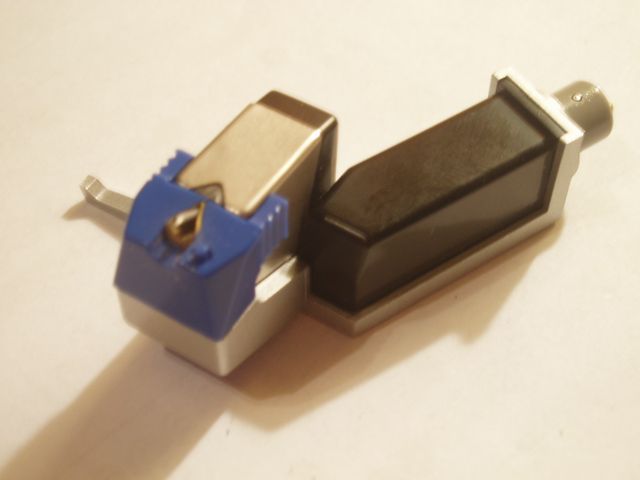 [Bild: sonypslx5stylus.jpg]